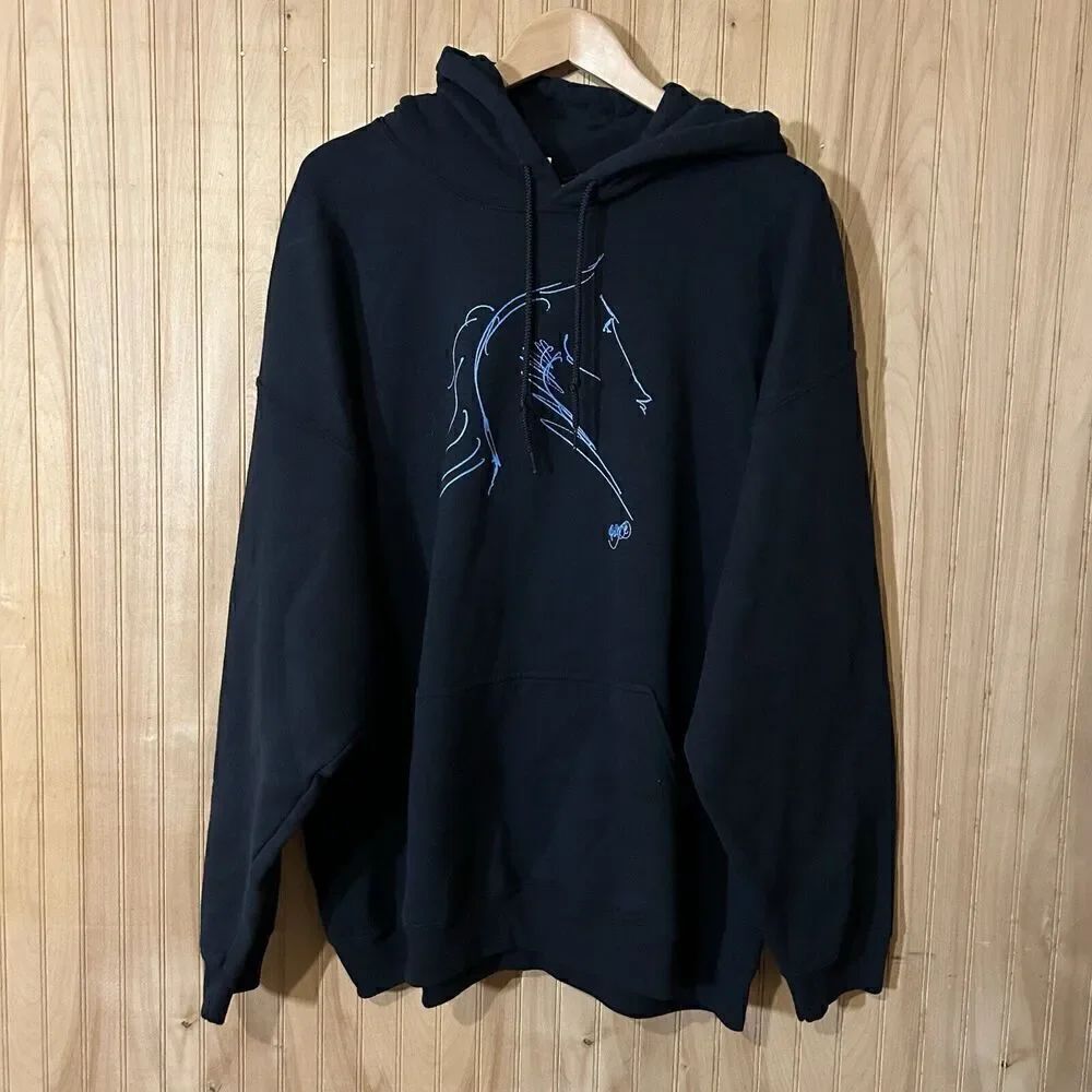 Gildan Heavy Blend Hoodie With Blue Outline of Horse Women’s 2XL
